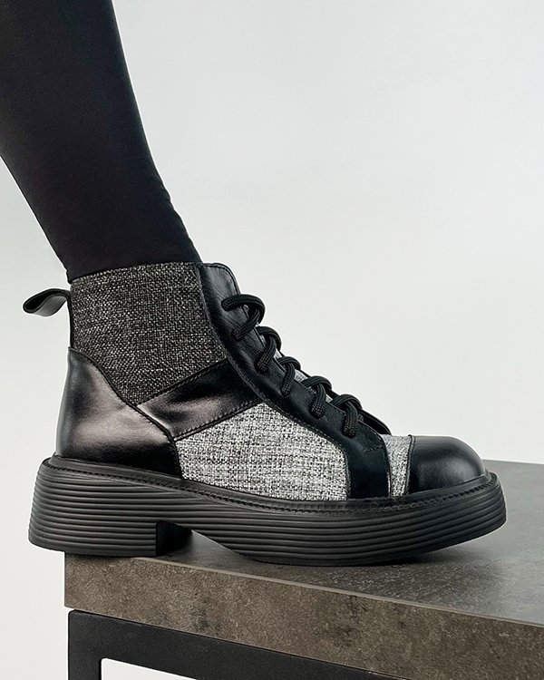 Фото: «Йоркширські» черевики на платформі. Купити зі знижкою 11%.